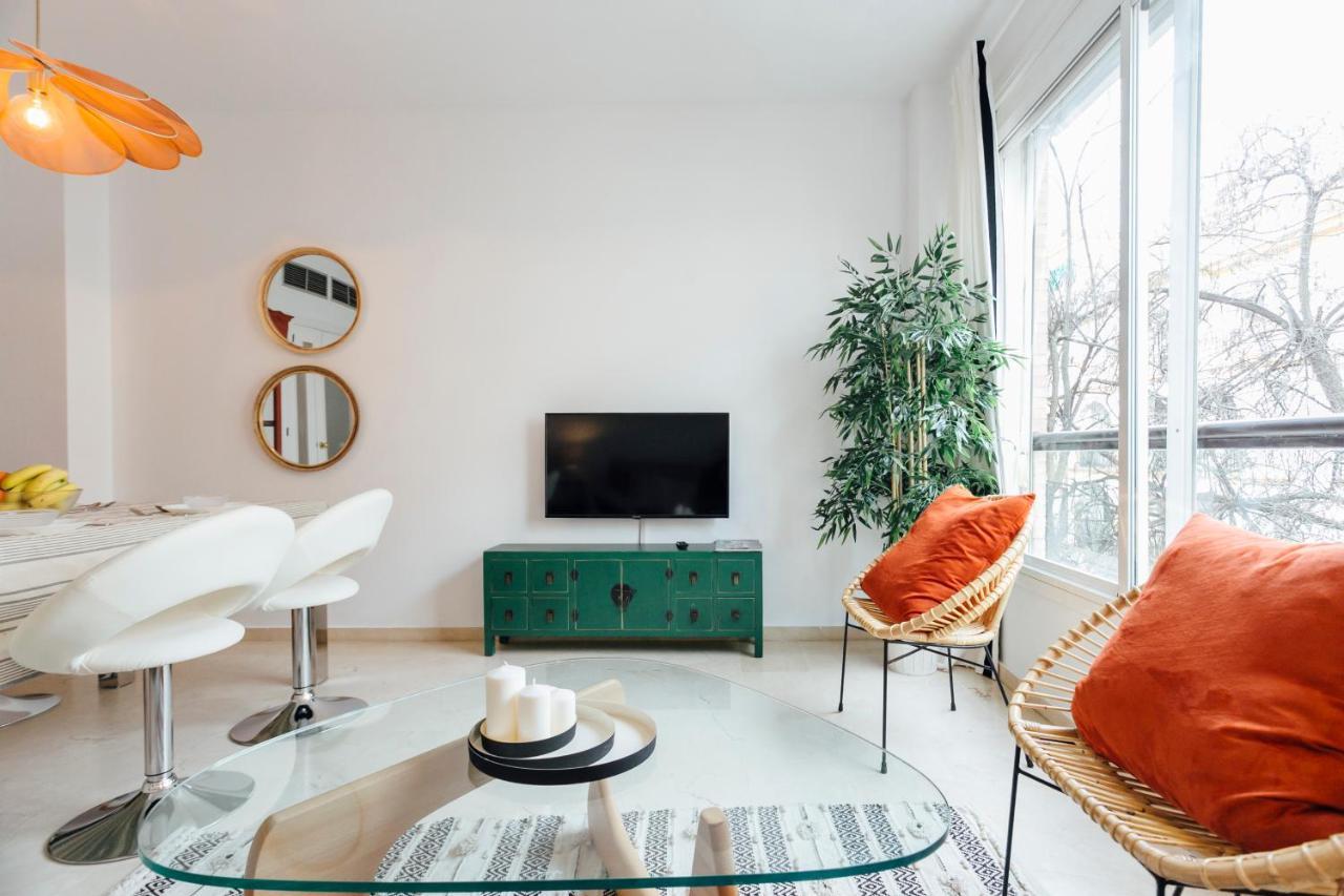 شقة Reformed And Bright- 2Bdr 1Bth- Nervion إشبيلية المظهر الخارجي الصورة