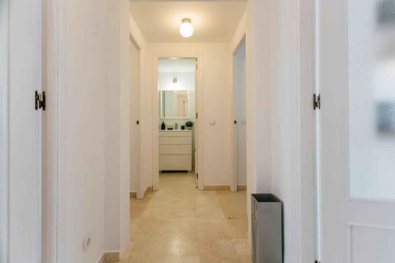 شقة Reformed And Bright- 2Bdr 1Bth- Nervion إشبيلية المظهر الخارجي الصورة